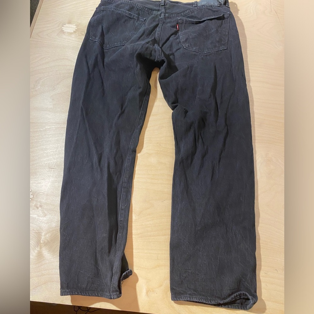 501 Levi Jeans 40 X 32 (Db) - image 8